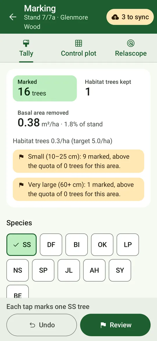 Marking in the field: Tally, Control plot and Relascope tabs, trees marked, habitat trees kept, basal area removed, flags for bands over quota, species chips, Undo and Review.