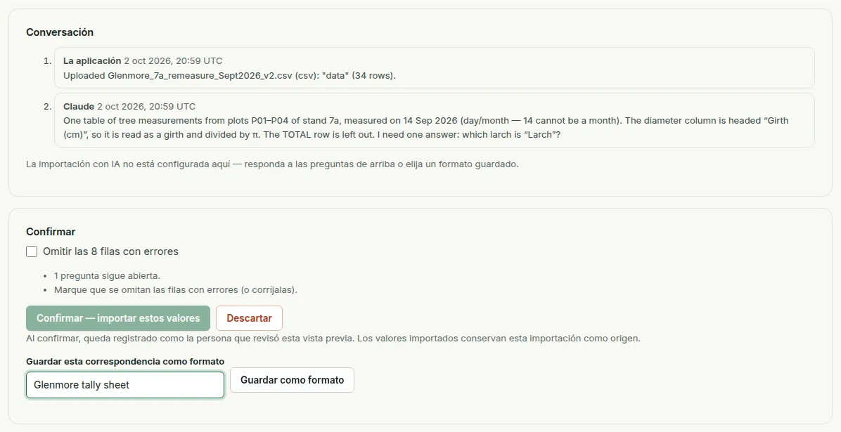 El final de la revisión de una importación: la conversación para pedir cambios, «Confirmar — importar estos valores», «Descartar» y «Guardar esta correspondencia como formato».