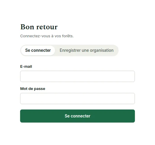 Le formulaire de connexion « Bon retour » avec les onglets Se connecter et Enregistrer une organisation, l’e-mail, le mot de passe et le bouton Se connecter.